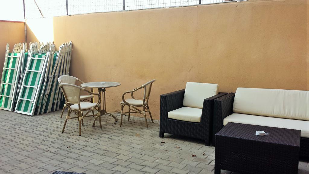 Buddi Hotel Platamona Exterior photo