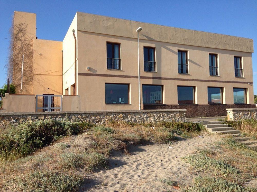 Buddi Hotel Platamona Exterior photo